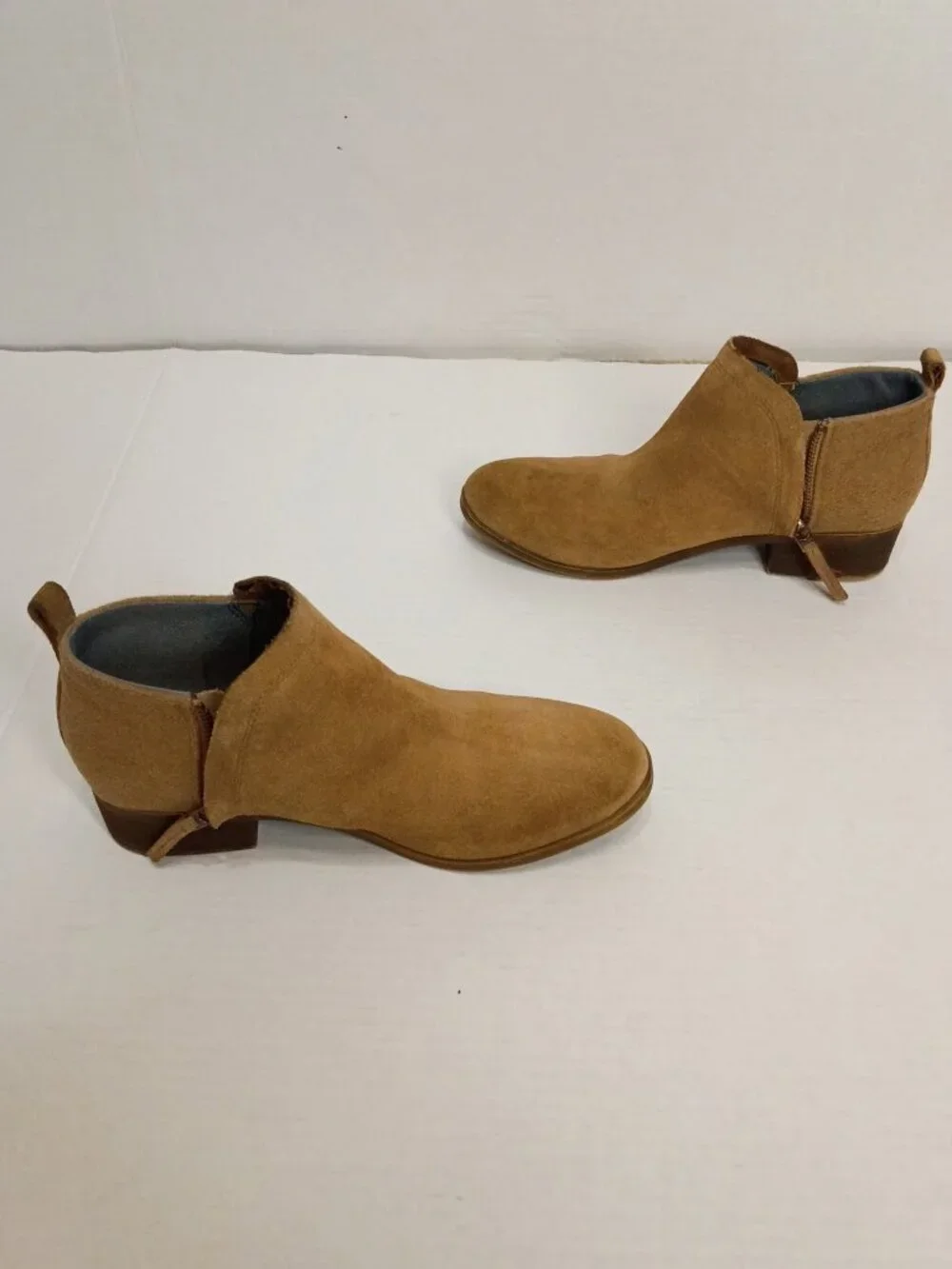 TOMS Deia Suede Ankle Booties Toffee Brown Women’s Size 7.5 - Picture 2 of 7
